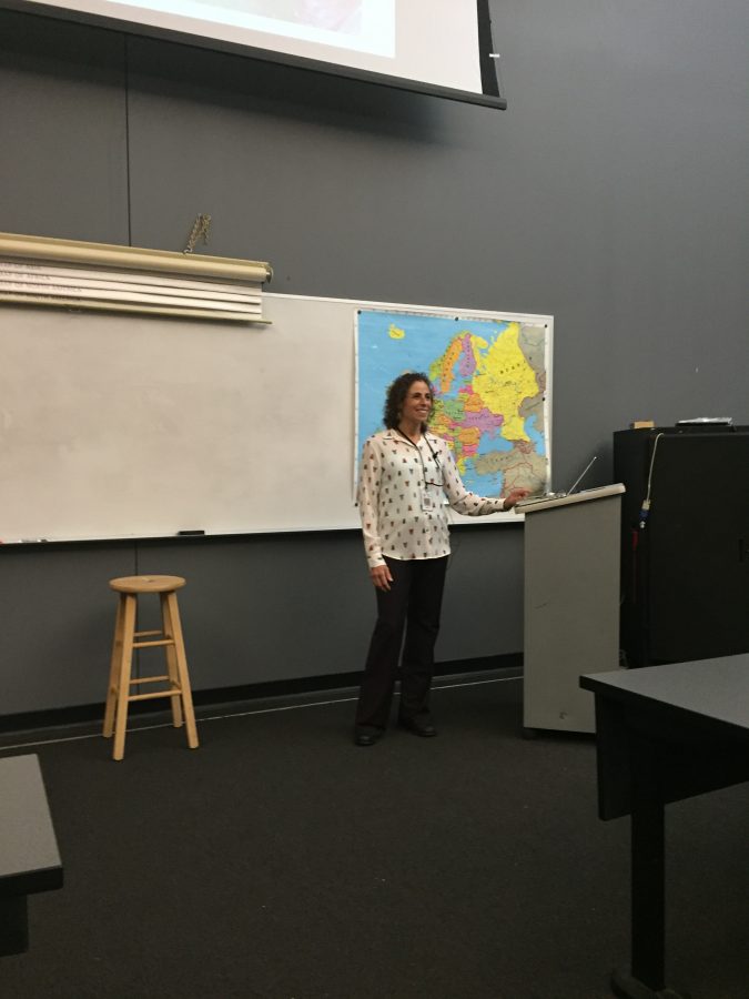 Science teacher Anndy Dannenberg talks about her travels to Australia