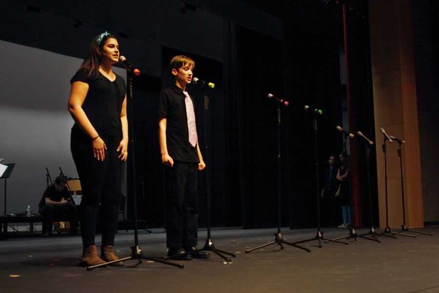 Review: 71 freshmen take stage for Freshman Cabaret
