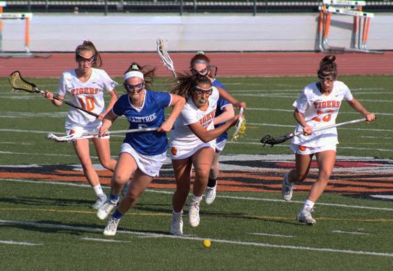 Girls' lacrosse falls to Braintree, struggles to maintain positive attitude