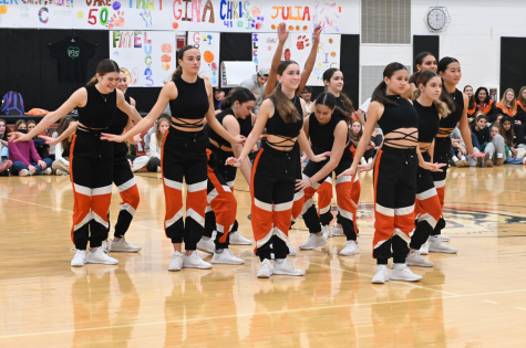 Pep rally boosts school spirit, community
